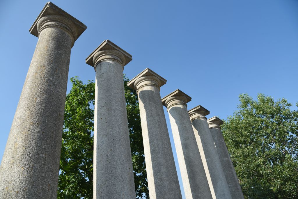 colonne in granito